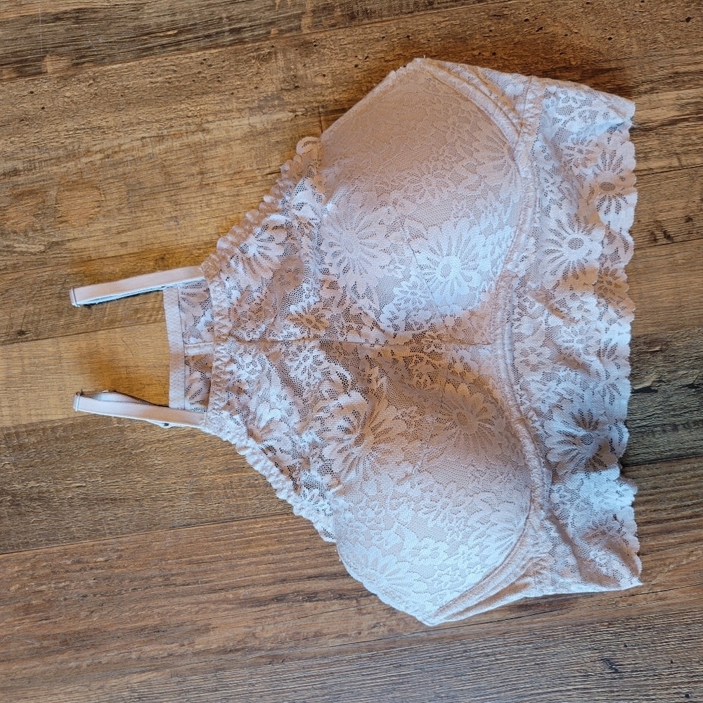Victoria's Secret PINK All Over Lace High Neck Bralette Top - Picture 2 of 6